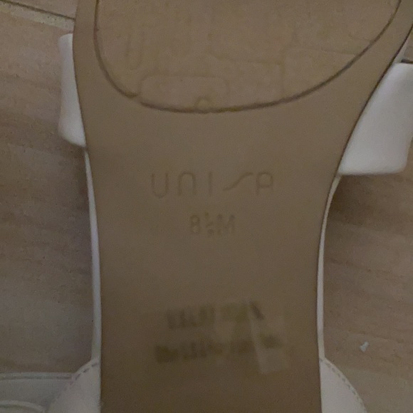Unisa white Parli Sandals - Picture 5 of 5